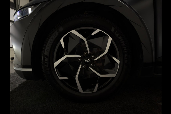 Hyundai IONIQ 5 Connect+ 77.4 kWh | Leder interieur | Trekhaak | Full Option | Soh (batterijcheck) Waarde 92,7 %