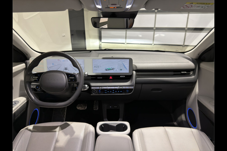 Hyundai IONIQ 5 Connect+ 77.4 kWh | Leder interieur | Trekhaak | Full Option | Soh (batterijcheck) Waarde 92,7 %