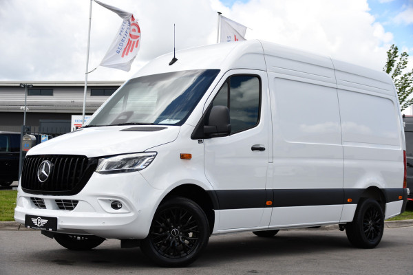 Mercedes-Benz Sprinter 317 1.9 CDI L2 Pro AMG Edition FACELIFT! Camera, Cruise, Carplay, 10,5'' Mbux, Stoelverwarming, Geveerde stoel, 170pk, Automaat, LED, Uniek!
