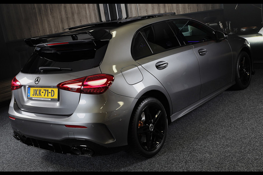Mercedes-Benz A-Klasse 250 e AMG 45 Look / Memory / Elek Stoelen / Acc / Head Up / 360 Camera / Pano / 18 Inch