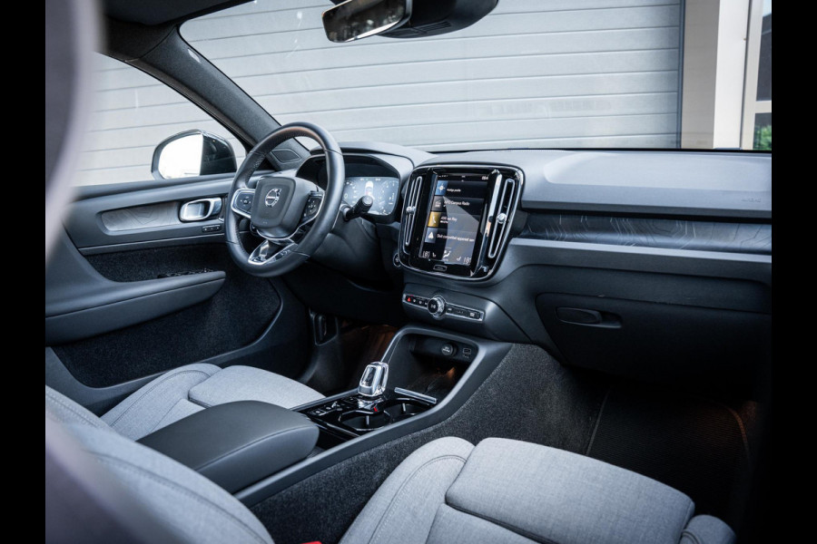 Volvo XC40 1.5 T5 Plug-in hybrid Plus Dark - Pano l Memory l h/Kardon l ACC l 360cam