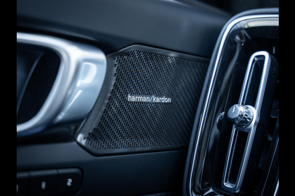 Volvo XC40 1.5 T5 Plug-in hybrid Plus Dark - Pano l Memory l h/Kardon l ACC l 360cam