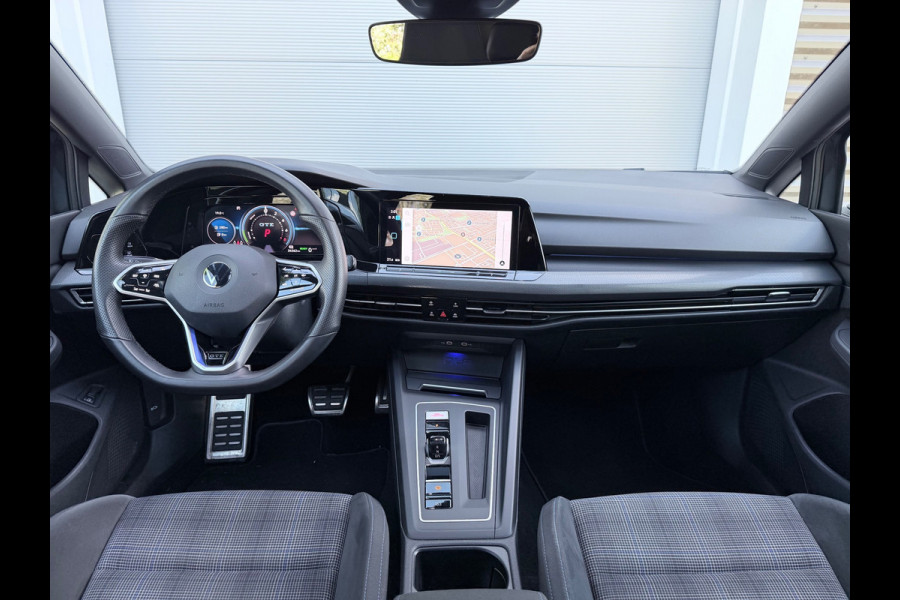 Volkswagen Golf 1.4 eHybrid GTE Pano/Matrix/Blindspot