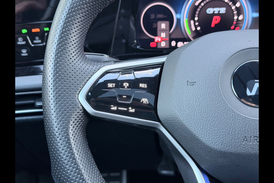 Volkswagen Golf 1.4 eHybrid GTE Pano/Matrix/Blindspot