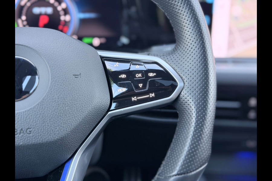 Volkswagen Golf 1.4 eHybrid GTE Pano/Matrix/Blindspot