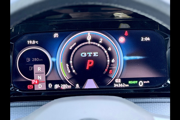 Volkswagen Golf 1.4 eHybrid GTE Pano/Matrix/Blindspot