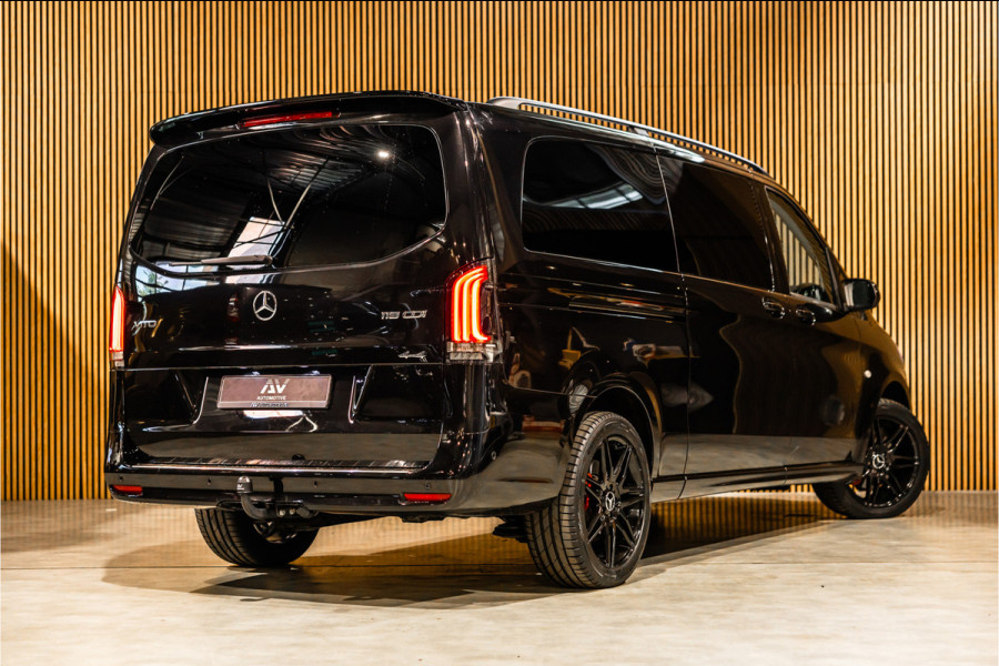 Mercedes-Benz Vito 119 CDI 4-MATIC DC L3 XL | AMG | L+R Schuifdeur | Dubbel cabine | 5-Zitter | Navigatie | CarPlay | Camera | Lederen bekleding |  | 2500 kg trekgewicht | Trekhaak | Multibeam Led | PDC V+A