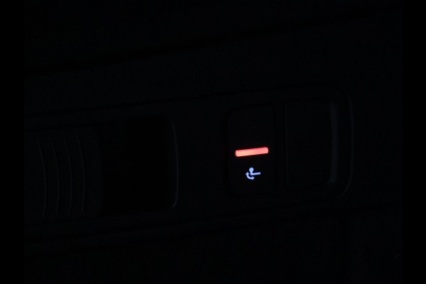 Audi Q5 Sportback 50 TFSI e S Line Sport [APPLE CARPLAY, VIRTUAL COCKPIT, CAMERA, MATRIX, TREKHAAK ELEK., ANDROID, LEDEREN SPORTSTOELEN, PDC V+A, CRUISE, CLIMATE, NIEUWSTAAT]