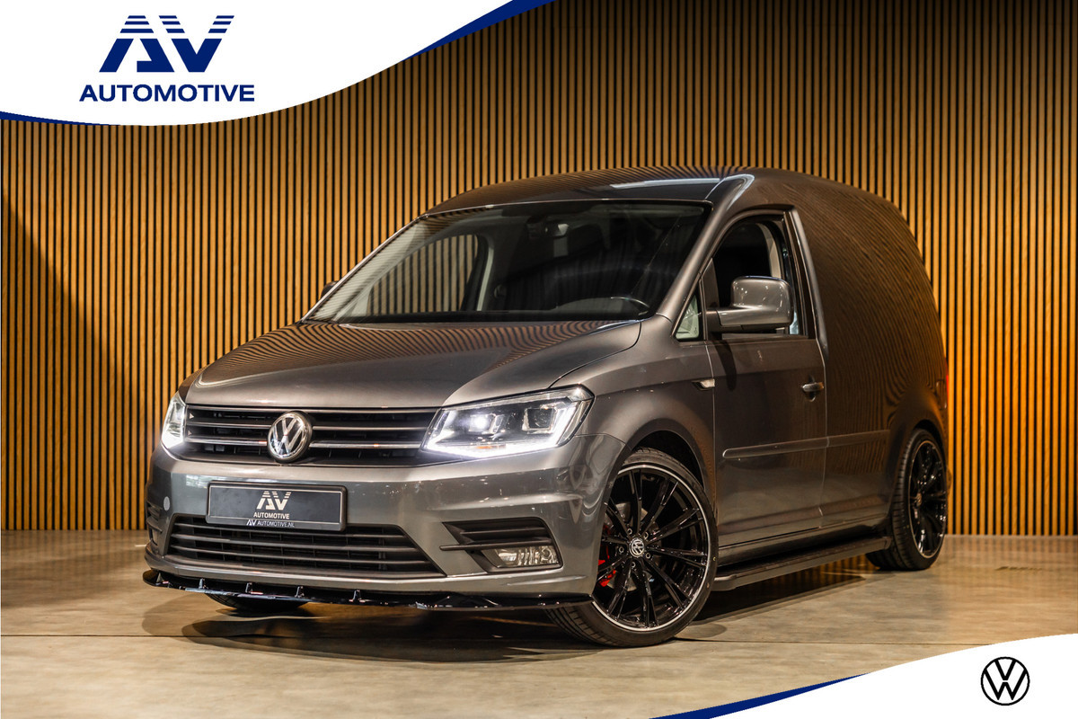 Volkswagen Caddy 2.0 TDI Exclusive 185 PK | Bi-Xenon | ACC | CarPlay | Navigatie | PDC | MF Stuur | Trekhaak | Nieuwe APK | Alarm | Schroefset | Spoilerkit | Dealer onderhouden