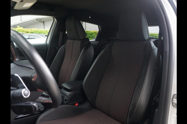 DS DS 3 Crossback 1.2 PureTech Performance Line Parkeerhulp v/a