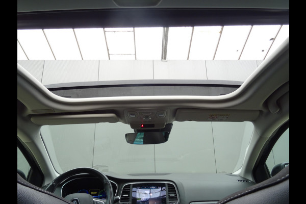 Renault Mégane Estate 1.6 E-Tech Plug-In Hybrid 160 R.S. Line * 40 KM ACCURADIUS * DEALER ONDERH. !!