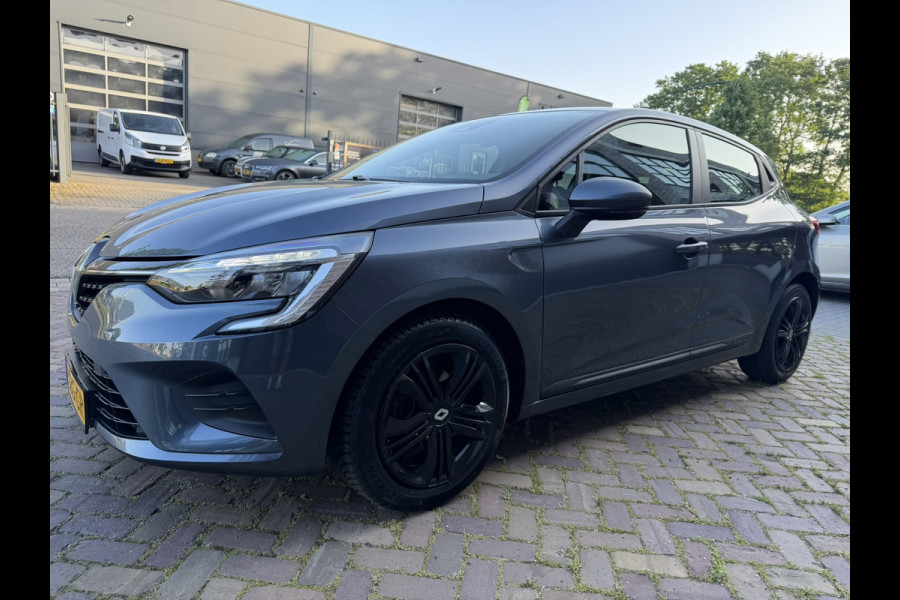 Renault Clio 1.0 TCe Navigatie / Apple CarPlay - Android / 1e Eigenaar / ALL-Season banden / Cruise Control / PDC met optische w