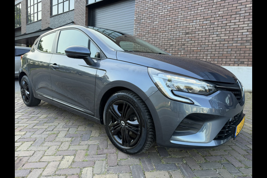 Renault Clio 1.0 TCe Navigatie / Apple CarPlay - Android / 1e Eigenaar / ALL-Season banden / Cruise Control / PDC met optische w