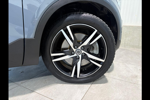 Volvo XC40 T4 Aut. Plug-in Hybrid R-Design 360camera Leder Panoramadak 211pk