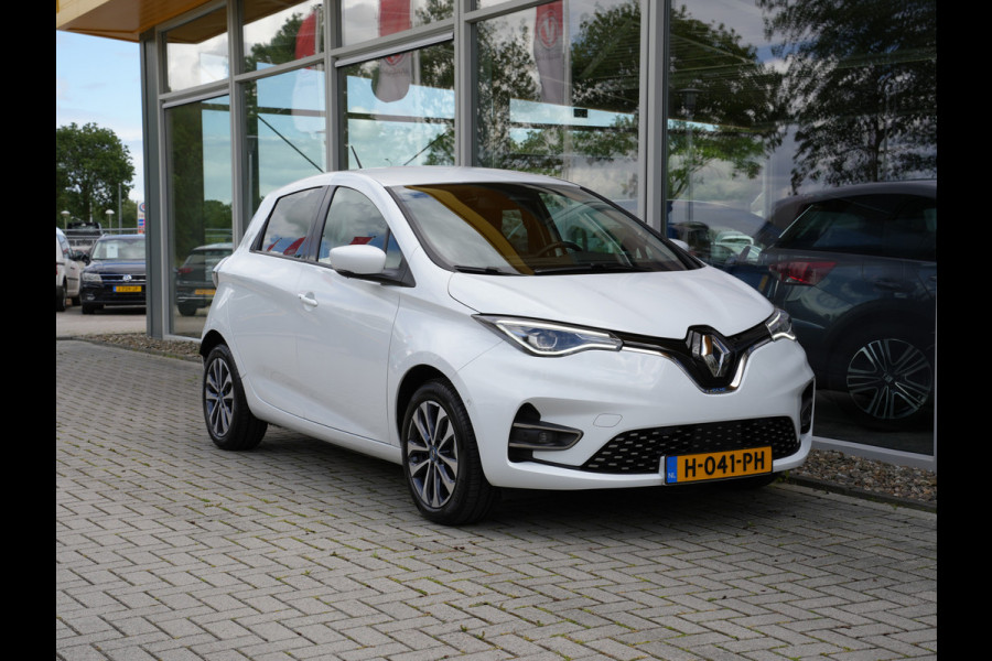Renault ZOE R135 Intens 52 kWh | Eigen accu | Warmtepomp | Achteruitrijcamera |