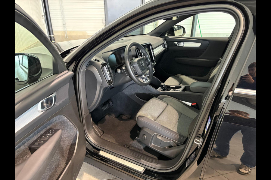 Volvo XC40 T4 Aut. Plug-in Hybrid Bright Parkeercamera Keyless 211pk