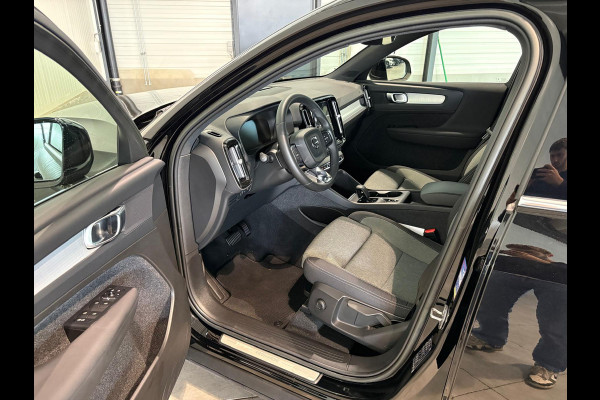 Volvo XC40 T4 Aut. Plug-in Hybrid Bright Parkeercamera Keyless 211pk