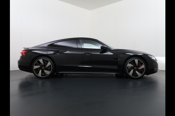 Audi e-tron GT RS 93 kWh VAN: 74.900,- VOOR: 69.877,- UW WKVOORDEEL: 5.023,- | SOH 100%!!!!| PANO | 21 INCH | STOELVENTILATIE & MASSAGE | BANG & OLUFSEN | 360 CAMERA | ADAPTIVE AIR SUSPENSION | LASER  MATRIX LED KOPLAMPEN | VIERWIELBESTURING | HEAD-UP DISPLAY | ADAPTIEVE CRUISE | RIJKLAAR MET 12 MND BOVAG GARANTIE