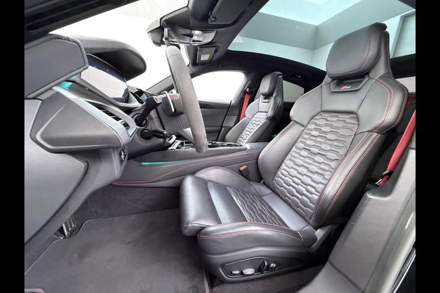 Audi e-tron GT RS 93 kWh VAN: 74.900,- VOOR: 69.877,- UW WKVOORDEEL: 5.023,- | SOH 100%!!!!| PANO | 21 INCH | STOELVENTILATIE & MASSAGE | BANG & OLUFSEN | 360 CAMERA | ADAPTIVE AIR SUSPENSION | LASER  MATRIX LED KOPLAMPEN | VIERWIELBESTURING | HEAD-UP DISPLAY | ADAPTIEVE CRUISE | RIJKLAAR MET 12 MND BOVAG GARANTIE