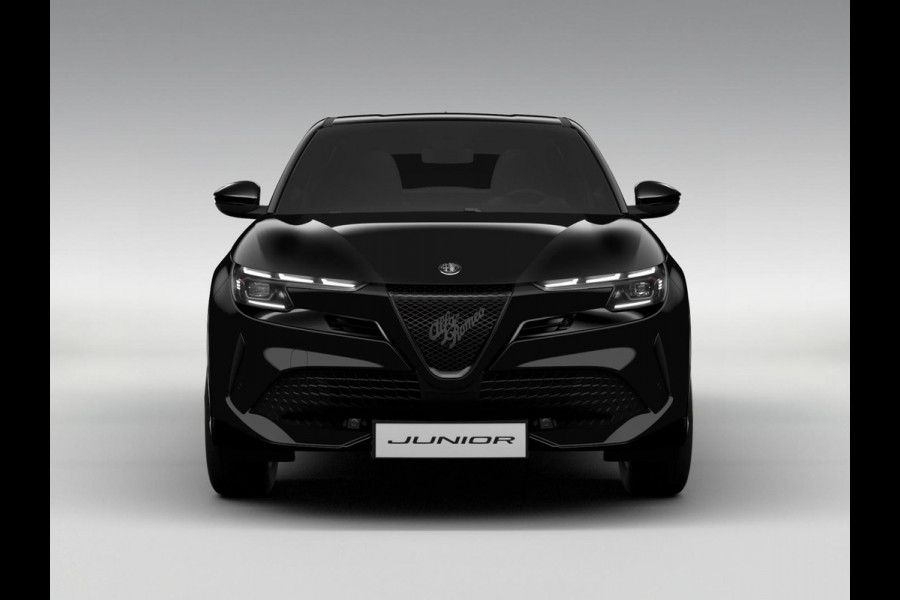 Alfa Romeo junior Elettrica Ti 54 kWh | Clima | Adapt. Cruise | Keyless | Handsfree A-Klep | PDC rondom | Pack Techno | Warmtepomp | Tortona Black