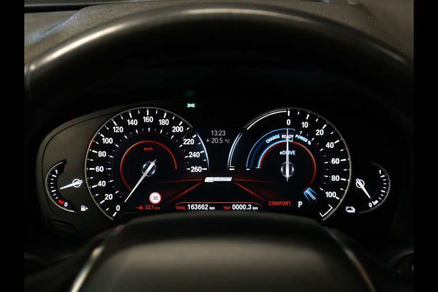 BMW X3 xDrive30e High Executive [APPLE CARPLAY, HEAD-UP, STOELVERWARMING, VOL LEDER, ADAPTIVE LED, PDC V+A, CRUISE CONTROL, ELEKTRISCHE ACHTERKLEP, CLIMATE CONTROL, NIEUWSTAAT]