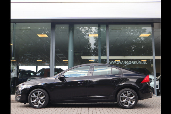 Volvo S60 2.0 T3 Nordic+ Navi / Afn Trekh / Elekramen / Cruise / Handgeschakeld 6 versn / Dealer onderhouden