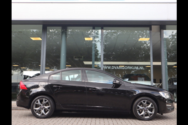 Volvo S60 2.0 T3 Nordic+ Navi / Afn Trekh / Elekramen / Cruise / Handgeschakeld 6 versn / Dealer onderhouden