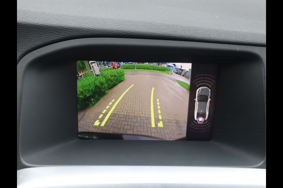 Volvo S60 2.0 T3 Nordic+ Navi / Afn Trekh / Elekramen / Cruise / Handgeschakeld 6 versn / Dealer onderhouden