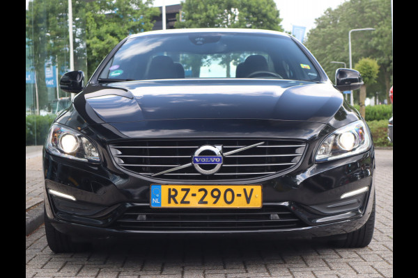 Volvo S60 2.0 T3 Nordic+ Navi / Afn Trekh / Elekramen / Cruise / Handgeschakeld 6 versn / Dealer onderhouden