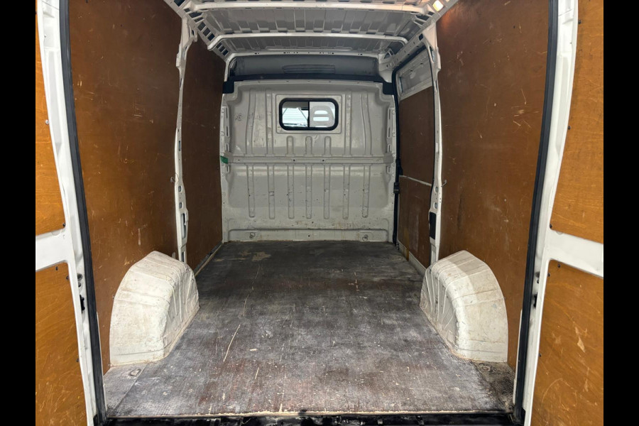 Peugeot Boxer 335 2.0 BlueHDI L2H2 Pro