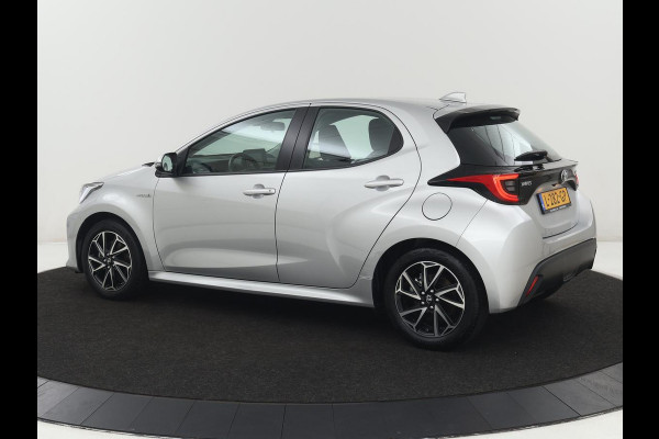 Toyota Yaris 1.5 Hybrid Dynamic | 38.500km NAP | Adaptive Cruise | DAB | Carplay | Full LED | Camera | LM | Keyless | Climate controle | Bluetooth
