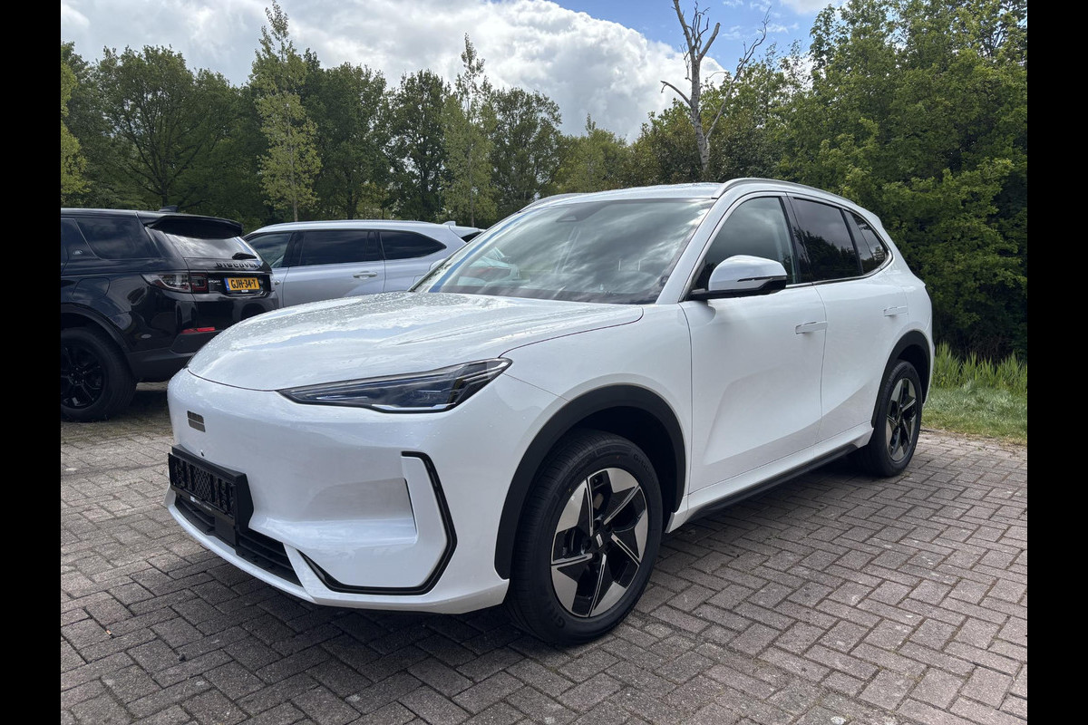 GEELY E5 Pro 60 kWh | Stoelverwarming & verkoeling | Warmtepomp | 360 Camera | Parkeersensoren |
