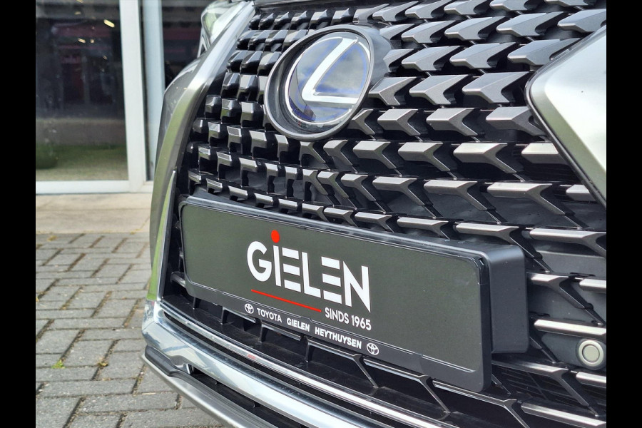 Lexus UX 250h AWD Luxury Line | 4X4, Leer, Stoelverwarming, Navigatie, Parkeersensoren, 18 inch, Privacy glass