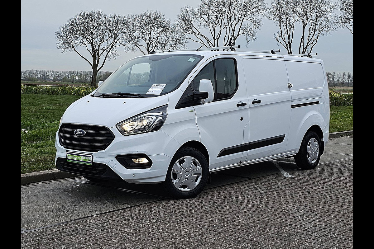 Ford Transit Custom 320 2.0 L2H1 2x schuifdeur, airco, pdc, trekhaak, stoelverwarming