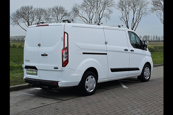 Ford Transit Custom 320 2.0 L2H1 2x schuifdeur, airco, pdc, trekhaak, stoelverwarming