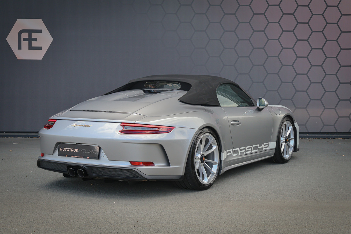 Porsche 911 Speedster 4.0 | BTW-AUTO | HERITAGE PAKKET | LIFTING | KERAMISCH | CAMERA | LEDEREN LUCHTROOSTERS + VOL LEDEREN DEUR & DASHBOARD