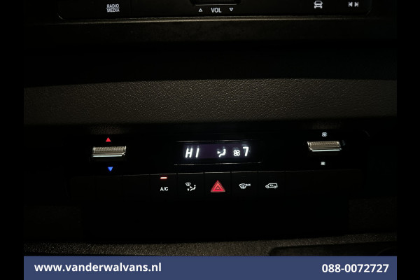 Mercedes-Benz Sprinter 314 CDI Bakwagen 1120kg Laadvermogen Laadklep Zijdeur Euro6 Airco | Camera | Apple Carplay Android Auto