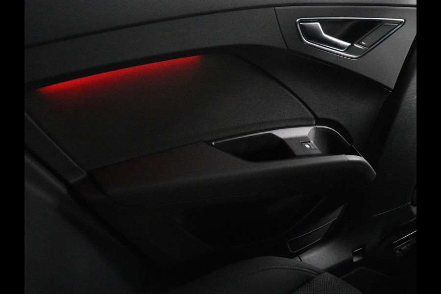 Audi Q4 e-tron 35 Launch edition Advanced 55 kWh | SOH 91% | Carplay | Stoelverwarming| Matrix LED | DAB | Cruise control | Parkeerhulp | Virtual cockpit | Navigatie