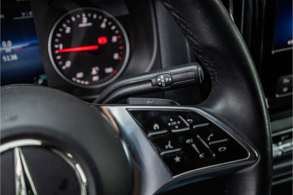 Mercedes-Benz Vito 119 CDI 4-MATIC DC L3 XL | AMG | L+R Schuifdeur | Dubbel cabine | 5-Zitter | Navigatie | CarPlay | Camera | Lederen bekleding |  | 2500 kg trekgewicht | Trekhaak | Multibeam Led | PDC V+A