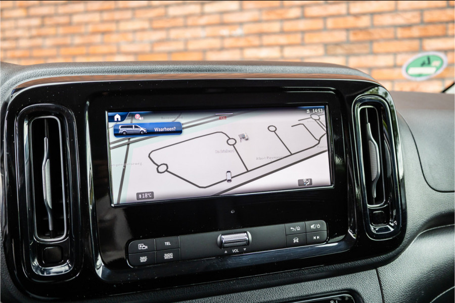 Mercedes-Benz Vito 119 CDI 4-MATIC DC L3 XL | AMG | L+R Schuifdeur | Dubbel cabine | 5-Zitter | Navigatie | CarPlay | Camera | Lederen bekleding |  | 2500 kg trekgewicht | Trekhaak | Multibeam Led | PDC V+A