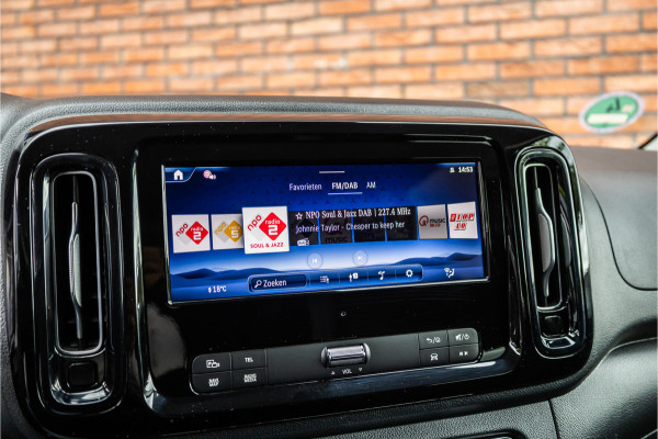 Mercedes-Benz Vito 119 CDI 4-MATIC DC L3 XL | AMG | L+R Schuifdeur | Dubbel cabine | 5-Zitter | Navigatie | CarPlay | Camera | Lederen bekleding |  | 2500 kg trekgewicht | Trekhaak | Multibeam Led | PDC V+A