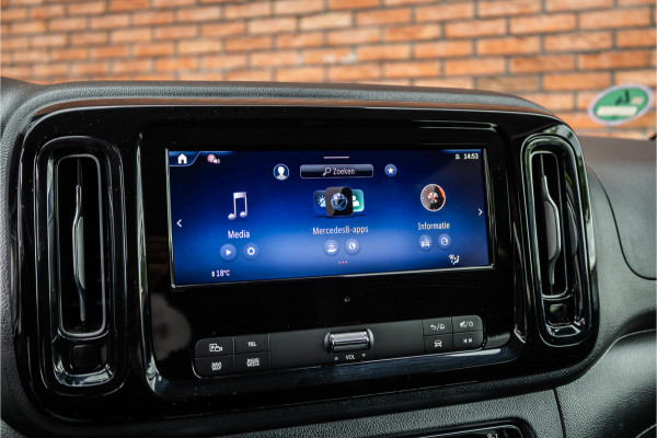 Mercedes-Benz Vito 119 CDI 4-MATIC DC L3 XL | AMG | L+R Schuifdeur | Dubbel cabine | 5-Zitter | Navigatie | CarPlay | Camera | Lederen bekleding |  | 2500 kg trekgewicht | Trekhaak | Multibeam Led | PDC V+A