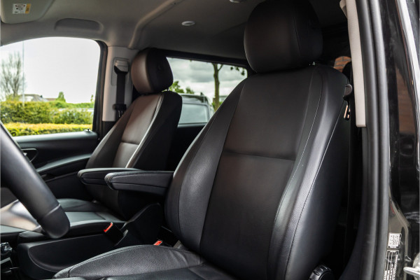 Mercedes-Benz Vito 119 CDI 4-MATIC DC L3 XL | AMG | L+R Schuifdeur | Dubbel cabine | 5-Zitter | Navigatie | CarPlay | Camera | Lederen bekleding |  | 2500 kg trekgewicht | Trekhaak | Multibeam Led | PDC V+A