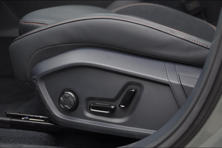 Lynk & Co 08 350PK Automaat More / Stoelventilatie / Massage / Adaptieve cruise control / Panoramadak / Stoelverwarming / Harman Kardon audio / Apple carplay / Parkeersensoren met 360 camera / Elektrische stoelen / BLIS