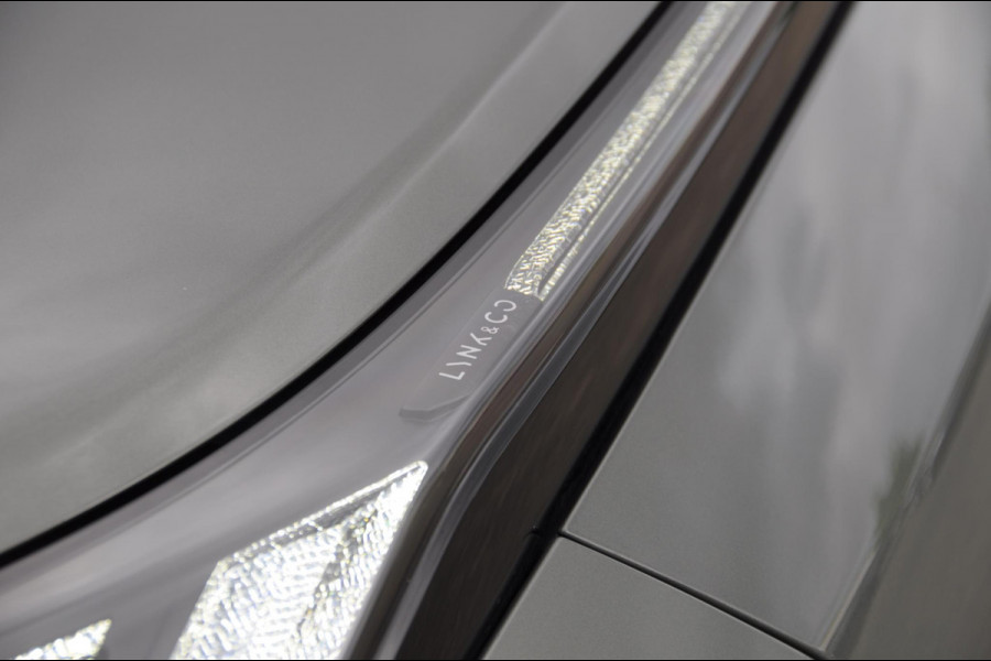 Lynk & Co 08 350PK Automaat More / Stoelventilatie / Massage / Adaptieve cruise control / Panoramadak / Stoelverwarming / Harman Kardon audio / Apple carplay / Parkeersensoren met 360 camera / Elektrische stoelen / BLIS