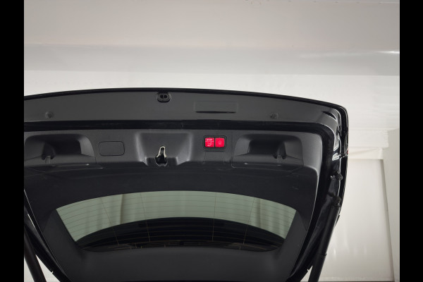 Mercedes-Benz CLA-Klasse Shooting Brake 200 AMG Sportpack Business Solution (INCL-BTW) Aut. *PANO | LEATHER-MICROFIBRE | MULTIBEAM | MEMORY-PACK | AMBIENTLIGHT | HEATED-SPORTSEATS | WIDESCREEN-COCKPIT | DAB+ | NAVI-FULLMAP | CAMERA | PRIVACYGLASS | 18''ALU*