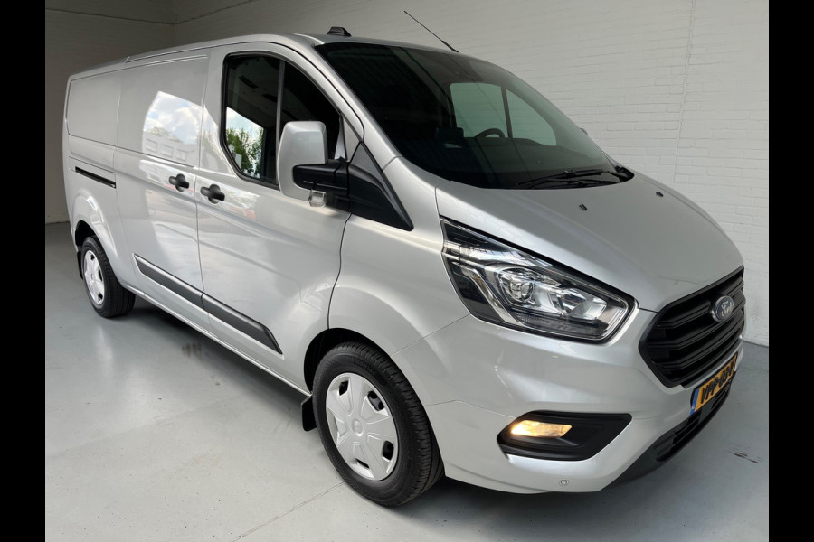 Ford Transit Custom Automaat 300 2.0 TDCI 130pk L2H1 Limited 3persoons, Airco, Navigatie, Trekhaak, Metallic lak, RIJKLAARPRIJS