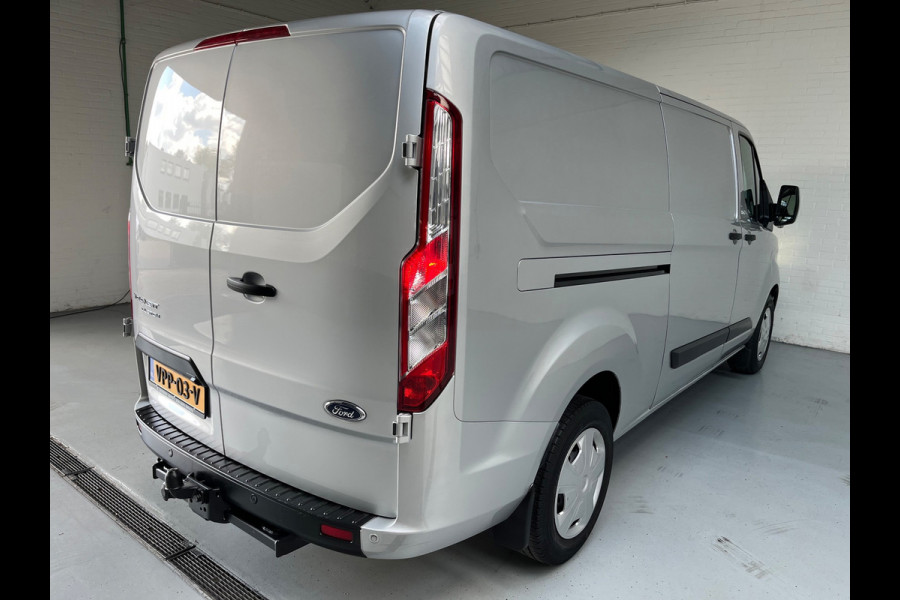 Ford Transit Custom Automaat 300 2.0 TDCI 130pk L2H1 Limited 3persoons, Airco, Navigatie, Trekhaak, Metallic lak, RIJKLAARPRIJS
