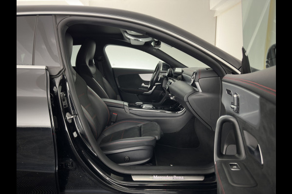 Mercedes-Benz CLA-Klasse Shooting Brake 200 AMG Sportpack Business Solution (INCL-BTW) Aut. *PANO | LEATHER-MICROFIBRE | MULTIBEAM | MEMORY-PACK | AMBIENTLIGHT | HEATED-SPORTSEATS | WIDESCREEN-COCKPIT | DAB+ | NAVI-FULLMAP | CAMERA | PRIVACYGLASS | 18''ALU*