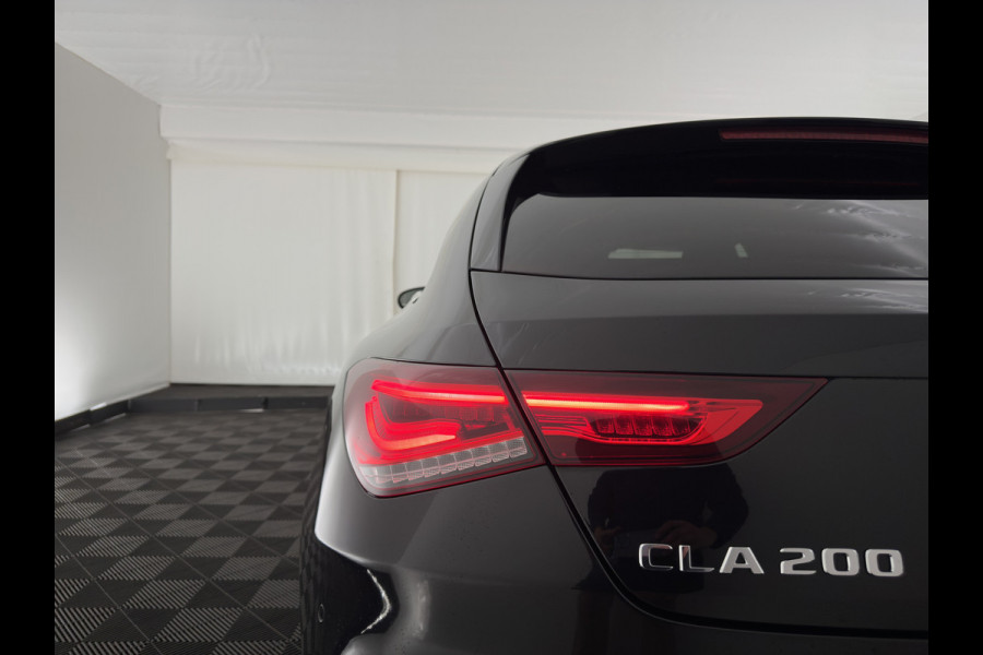 Mercedes-Benz CLA-Klasse Shooting Brake 200 AMG Sportpack Business Solution (INCL-BTW) Aut. *PANO | LEATHER-MICROFIBRE | MULTIBEAM | MEMORY-PACK | AMBIENTLIGHT | HEATED-SPORTSEATS | WIDESCREEN-COCKPIT | DAB+ | NAVI-FULLMAP | CAMERA | PRIVACYGLASS | 18''ALU*